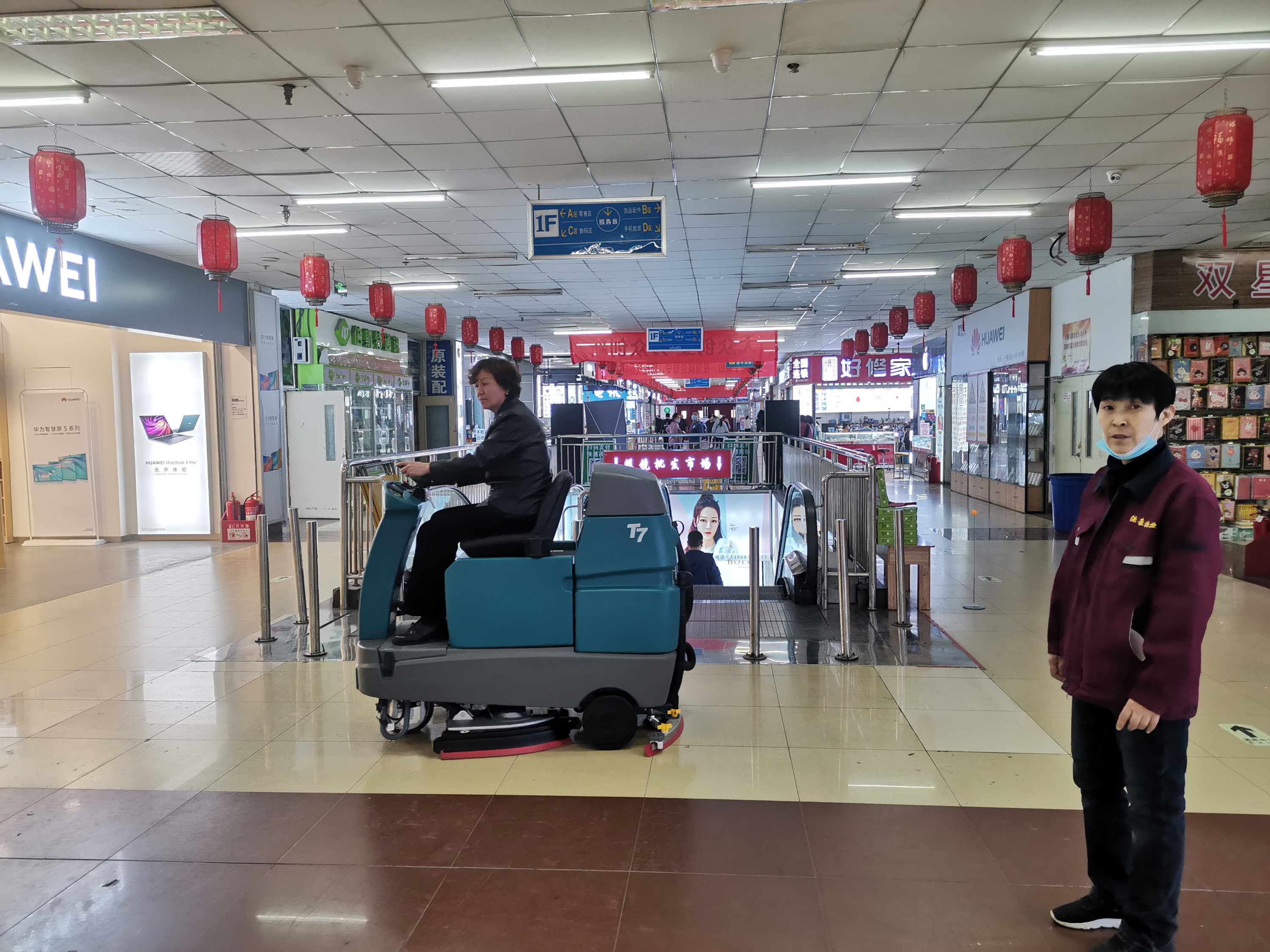 適合商場的洗地機(jī)有哪些選擇？