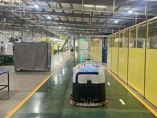 坦力商場掃地拖地機器人，點亮商場清潔 “星” 未來