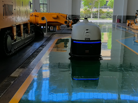 保潔排期告急？坦力無人洗地機讓大場地清潔 “隨叫隨煥新”