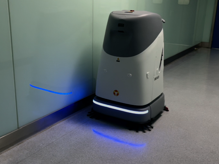告別夜班保潔隱患！坦力工業(yè)洗地機器人堅守崗位不“摸魚”
