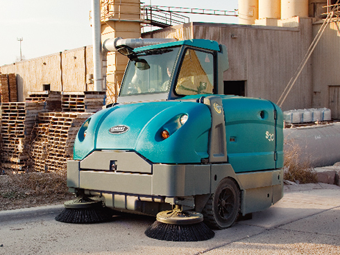不同工廠車間如何選擇掃地機(jī)？