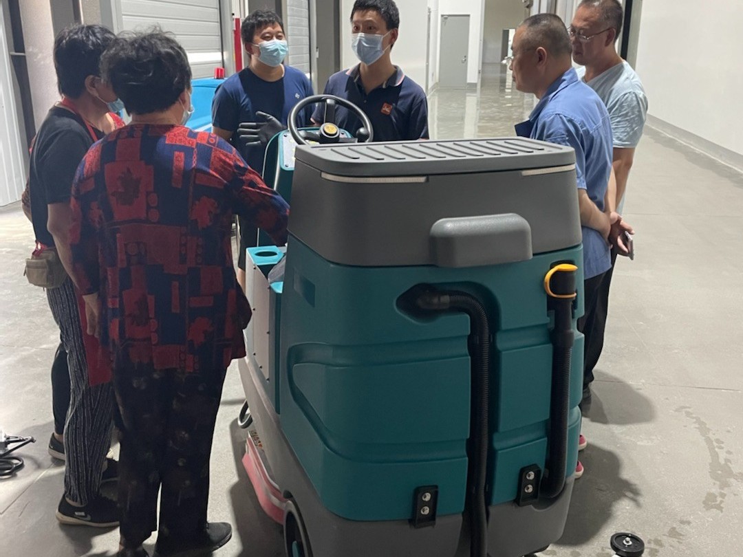 洗地機(jī)的刷盤使用久了，為什么會(huì)出現(xiàn)故障呢