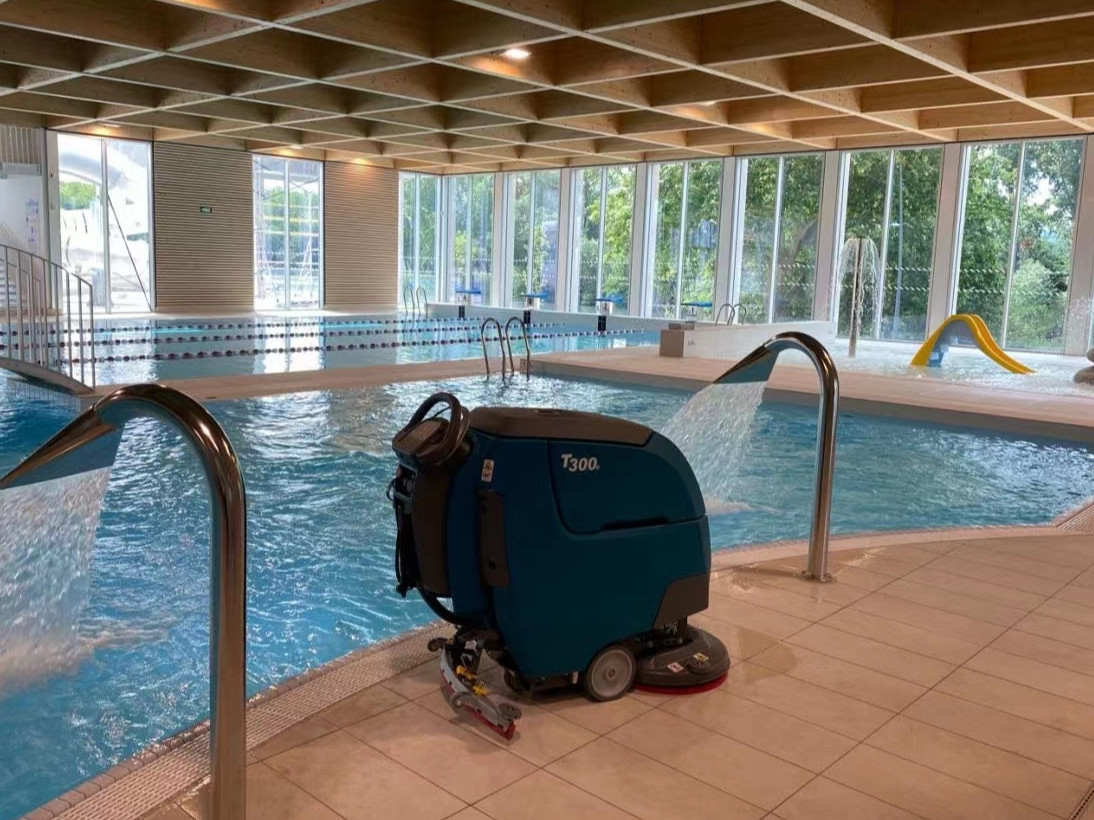 工業(yè)洗地機(jī)和商業(yè)洗地機(jī)選擇上有什么不同呢？