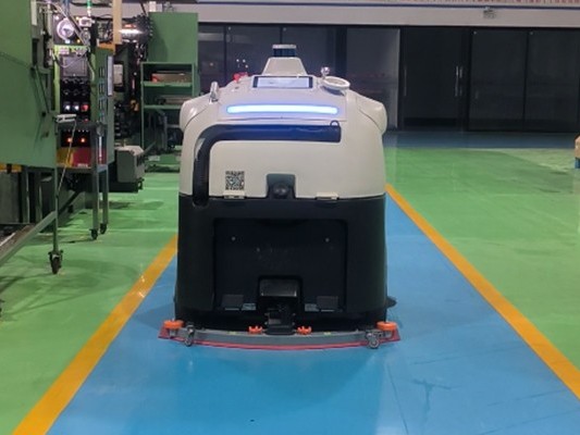 驚爆！電子廠國慶清潔工糾紛，坦力工業(yè)掃地機(jī)器人成救星