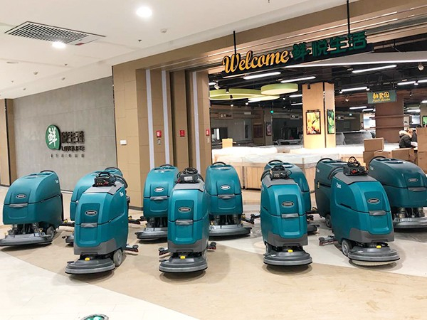 超市如何選擇洗地機(jī)？